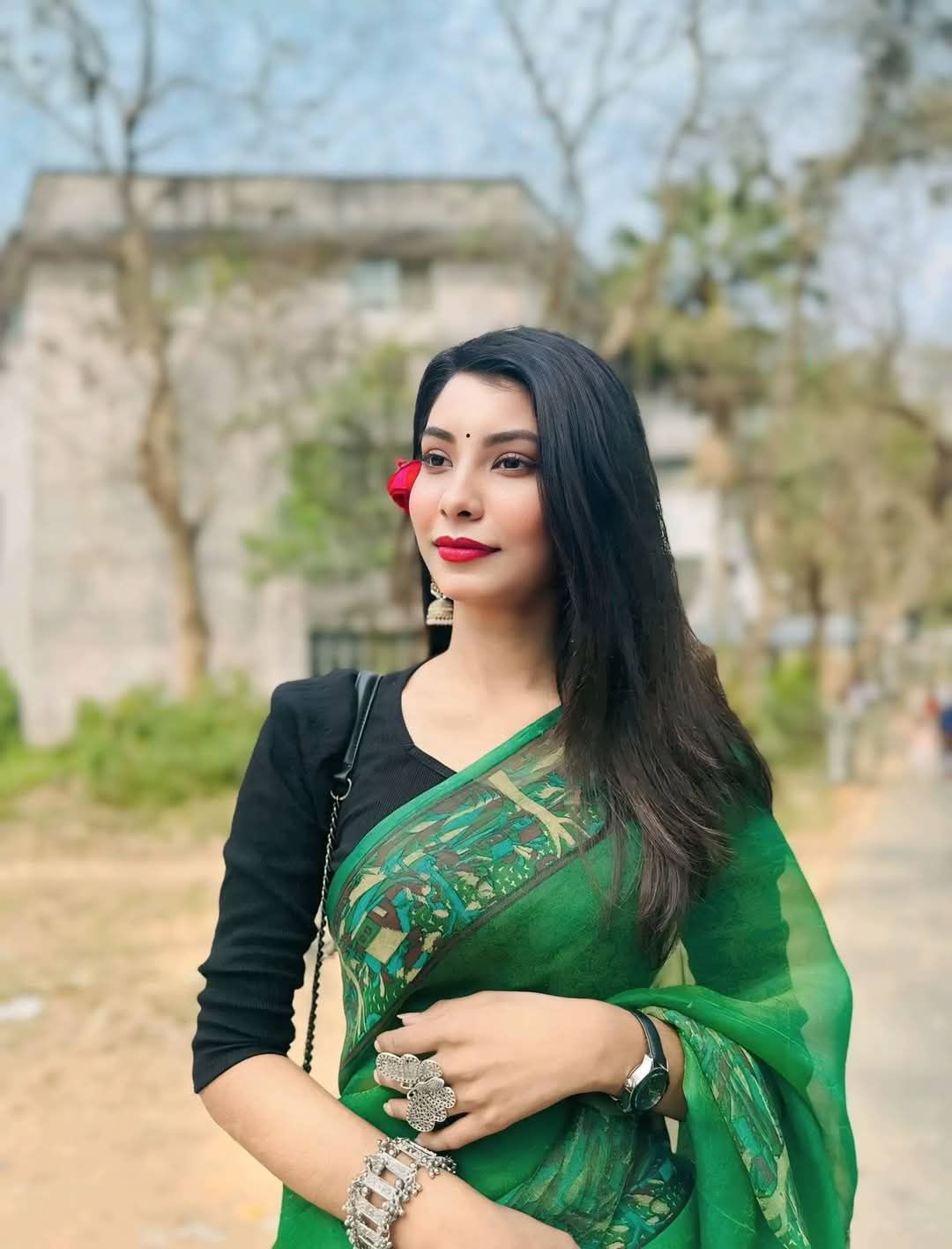 কাকওল্ড সেক্স স্বামীর সম্মতি ও উপস্থিতিতে পরপুরুষর সাথে বিবাহিতা স্ত্রীর চোদাচুদির বাংলা সেক্স স্টোরি Swamir Samne Porpurusher Sathe Chodachudir Bangla sex story Cuckold Bangla Sex Story