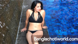 aunty sex story প্রতিবেশী আন্টি আর তার মেয়েকে চোদা
